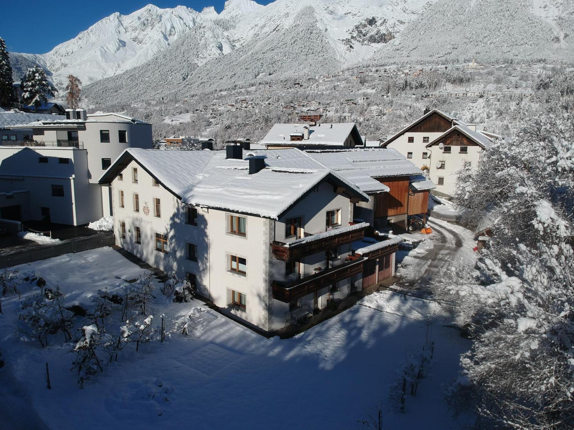 Landhaus Zangerl - Kobelerhof 랑데크 외부 사진